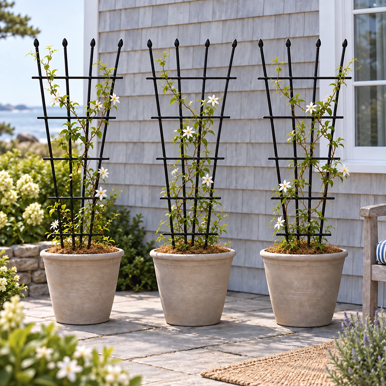 Sectoral fence in a garden setting
