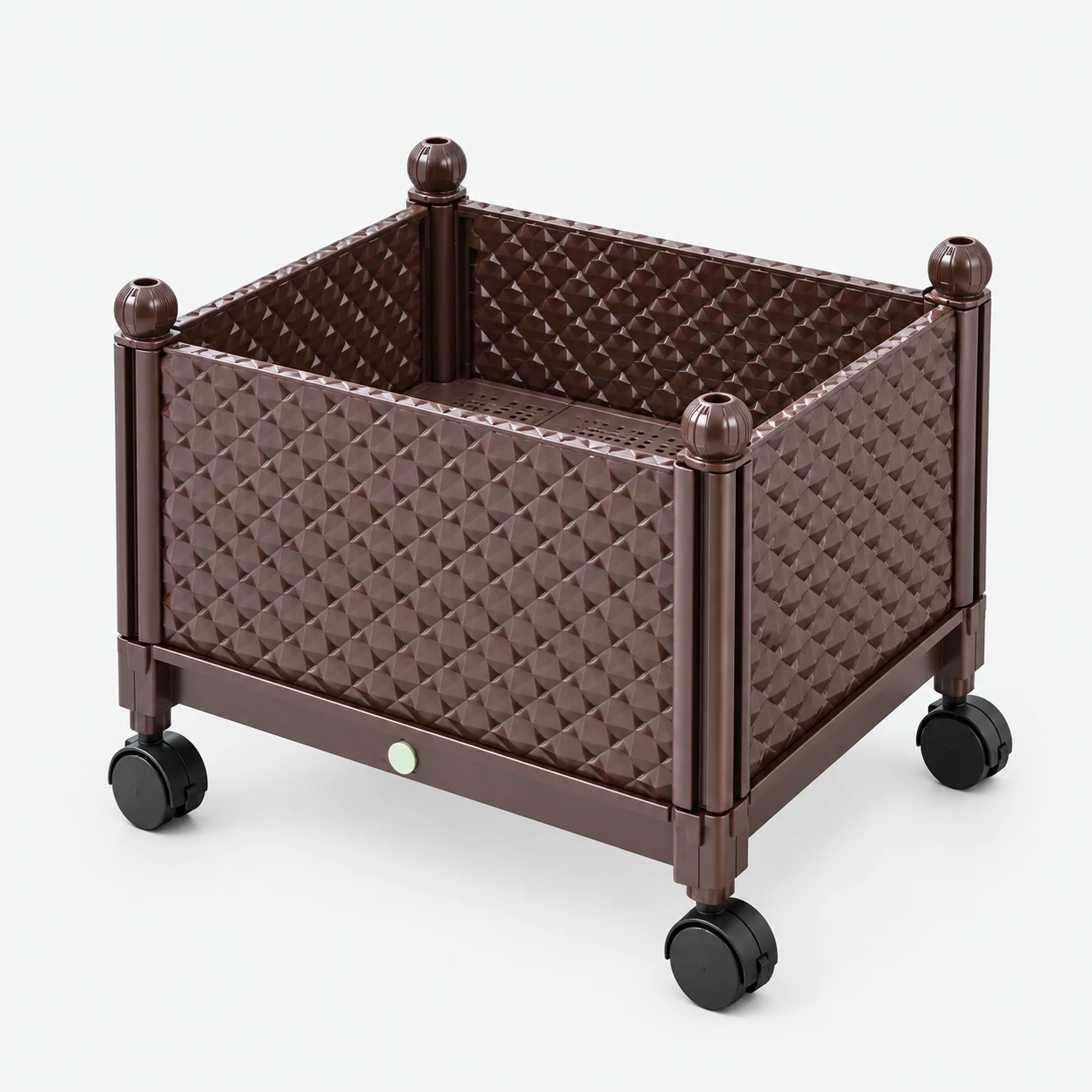 Diamond-shaped planting box